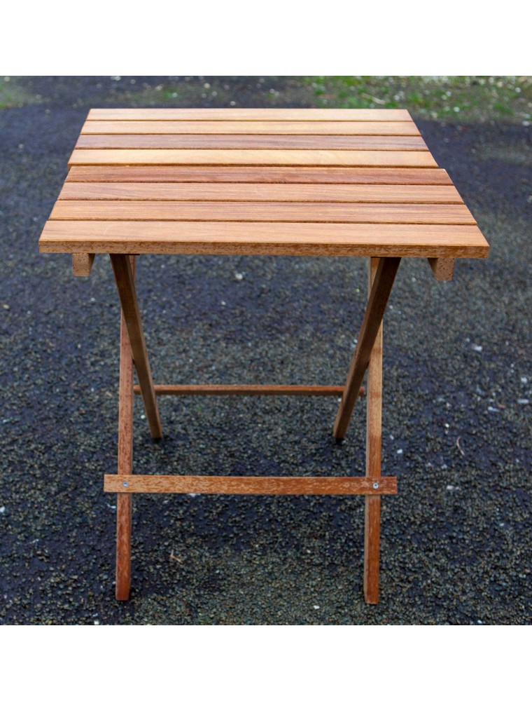 Table d'appoint pliante en iroko massif Dimensions 62 x 44 x 44 cm