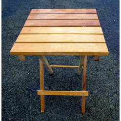 Table pliante en iroko massif