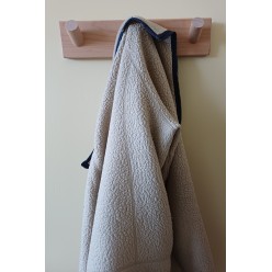 porte-manteau en hêtre massif, design et pratique et déco