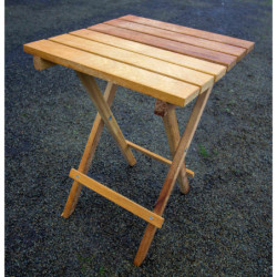 Table pliante en iroko massif